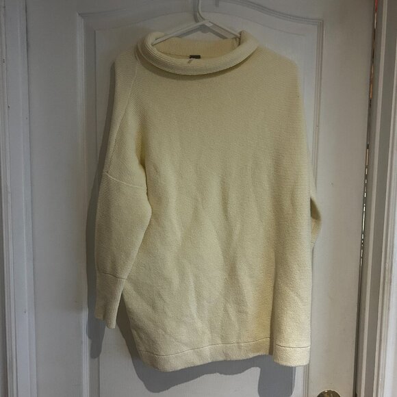 Free People Cream Ribbed Knit Turtleneck Sweater – Size XS - Picture 1 of 3